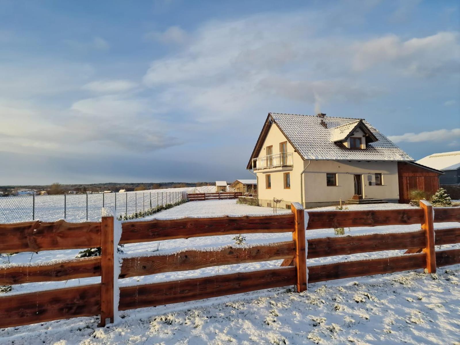 Agroturystyka Kaszuby Villagehome Borzytuchom Exterior photo